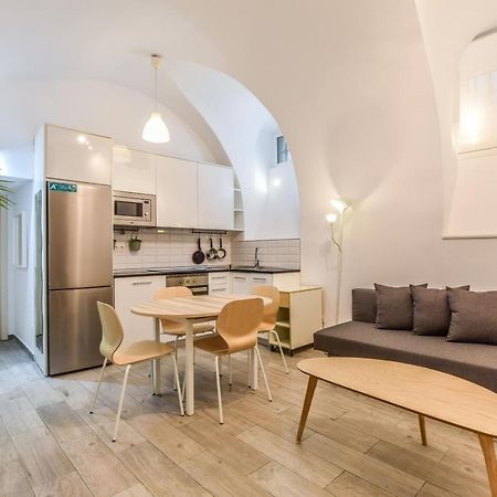 Apartamento En Pleno Barrio De Las Letras Madrid Exterior photo