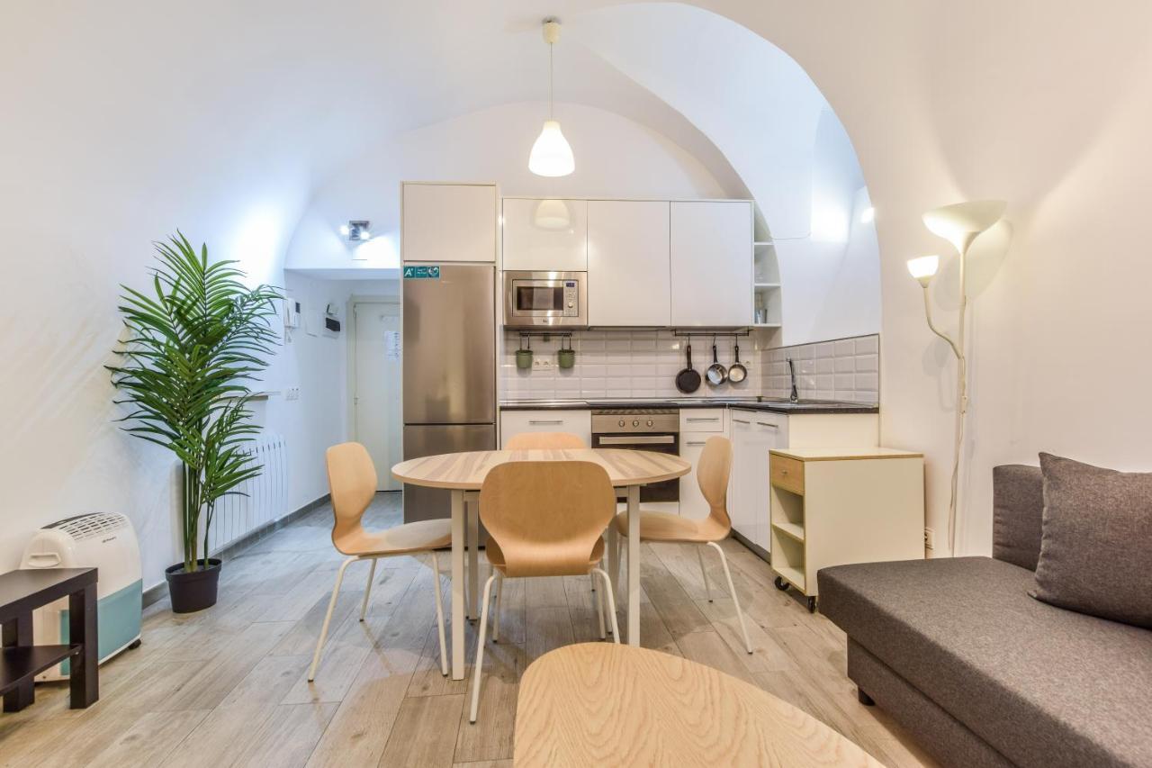 Apartamento En Pleno Barrio De Las Letras Madrid Exterior photo